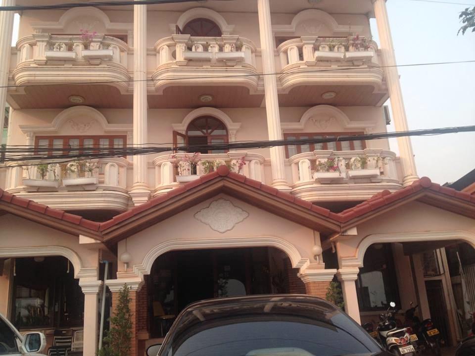 Nalinthone Guesthouse Ban Nongdouang Exterior foto