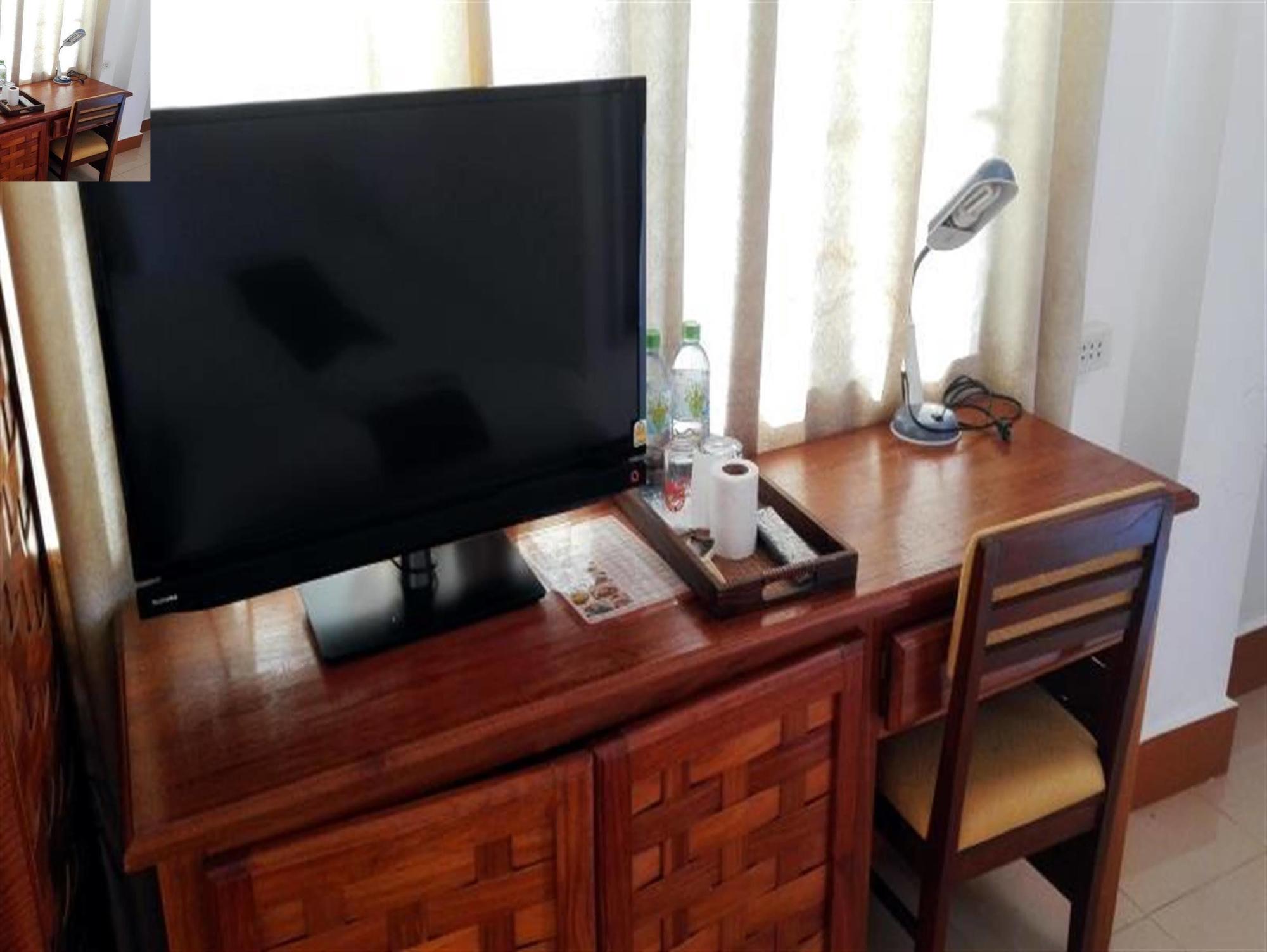 Nalinthone Guesthouse Ban Nongdouang Exterior foto